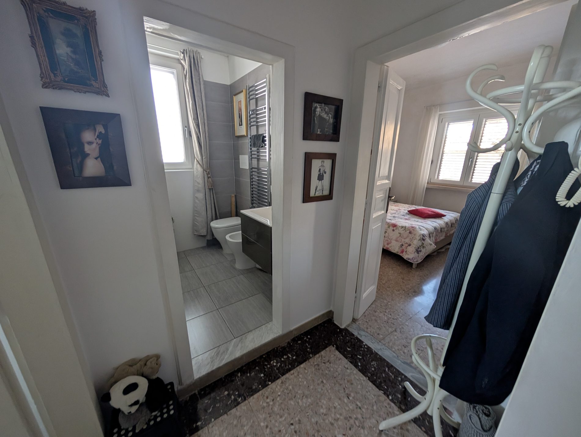 Bathroom, view toward the bedroom