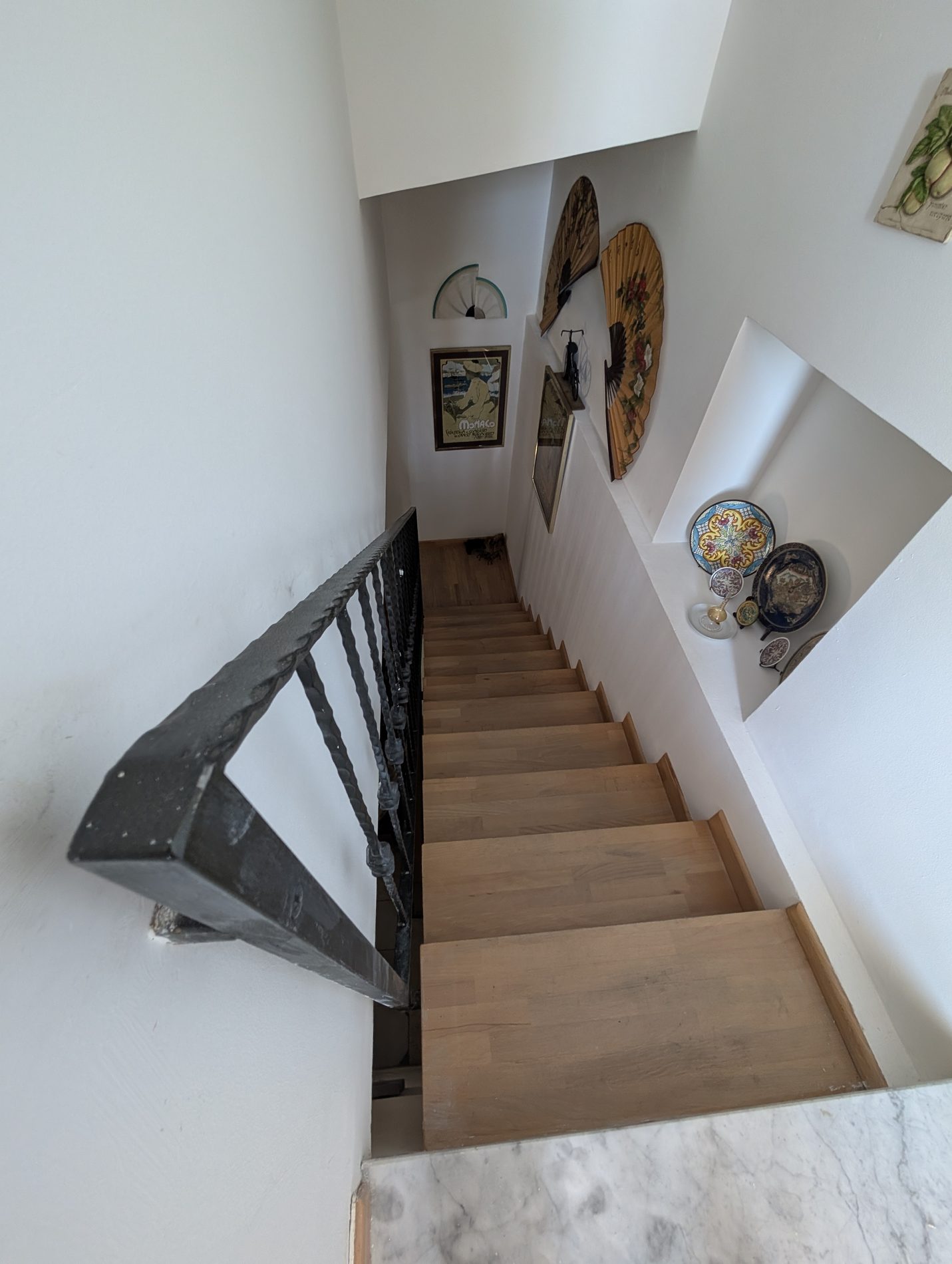 Staircase to the second reception